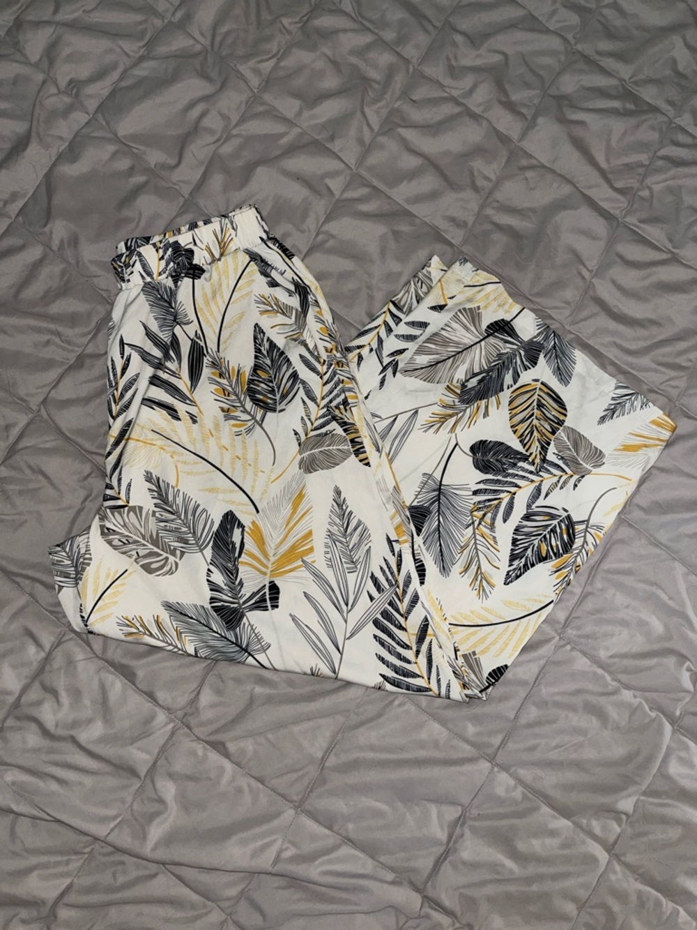 EMERY ROSE Tropical Leaf Pants XL | Lightweight Relaxed Fit Summer Resort Pants